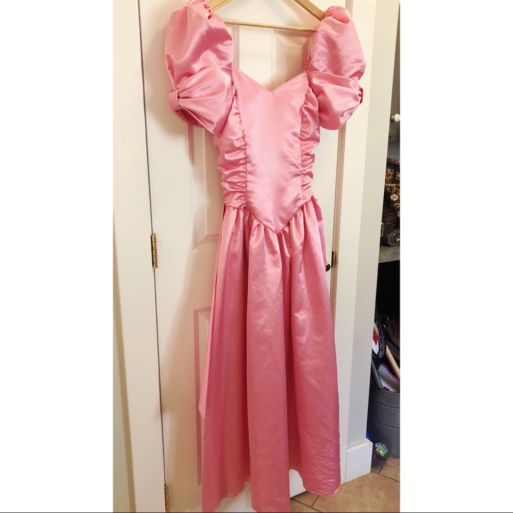Vintage Pink Satin Prom Dress Puff Sleeve Bow